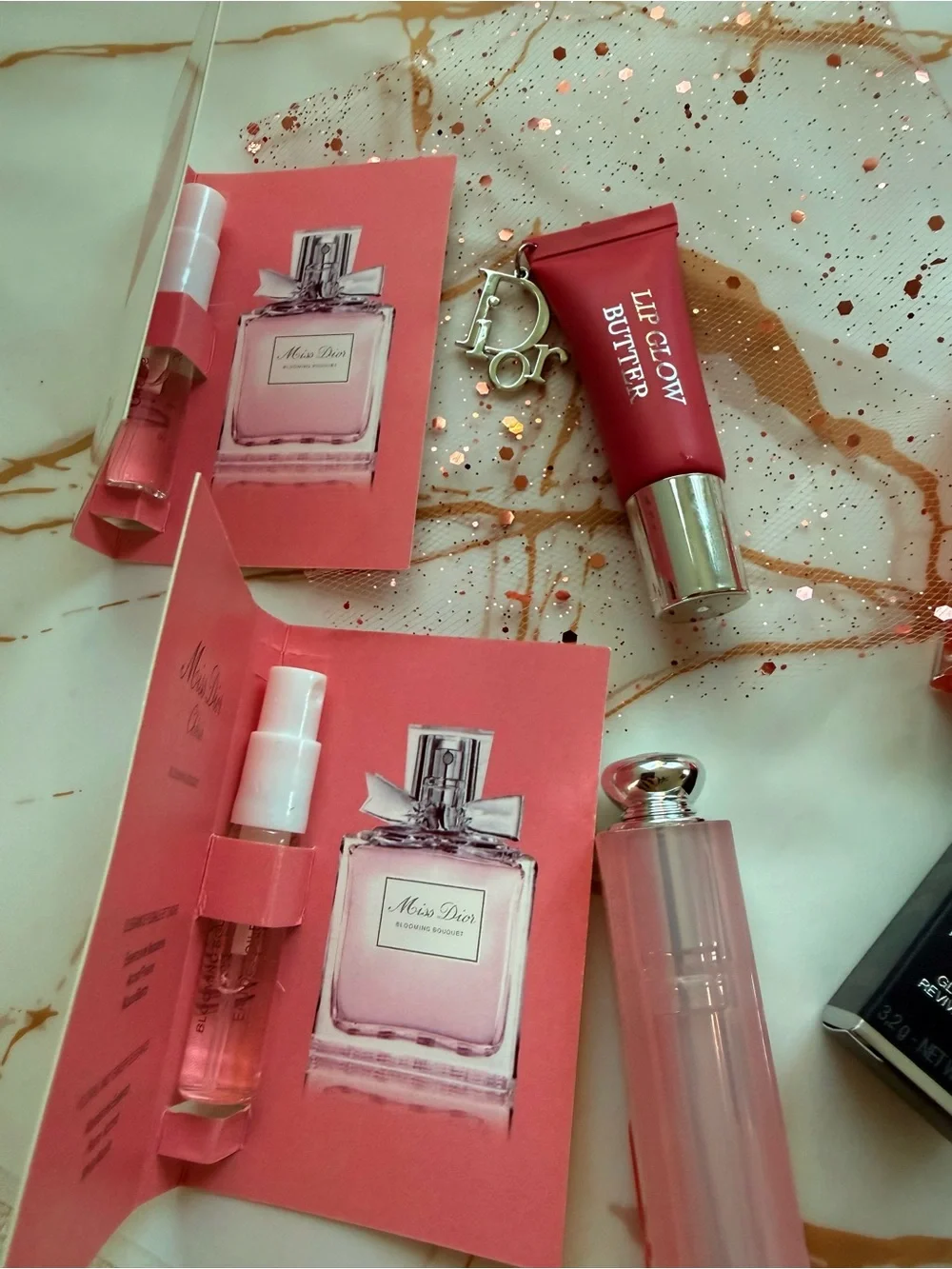 Dior Limited Edition Beauty Gift Set 🎀 Lip Gloss Lip Balm Miss Dio Samples Teddy - Picture 6 of 7